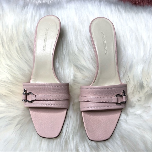 Burberry | Pebbled Leather Pink Mule Sandals 37 - Picture 2 of 9